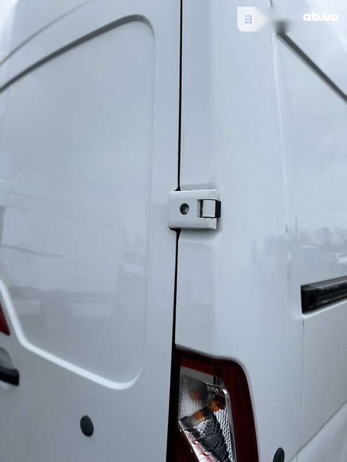 Renault Master 2019 - фото 17