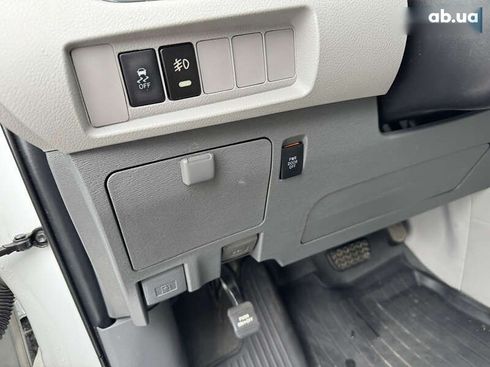 Toyota Sienna 2019 - фото 17