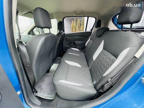 Renault Sandero 2015 - фото 18