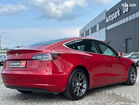 Tesla Model 3 2019 красный - фото 10