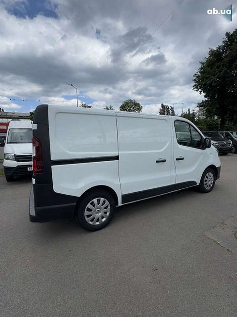 Renault Trafic 2020 - фото 12