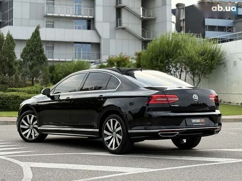 Volkswagen Passat 2018 - фото 6