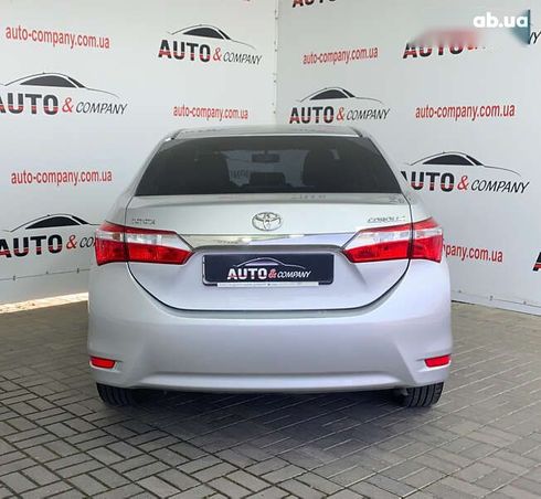 Toyota Corolla 2015 - фото 4