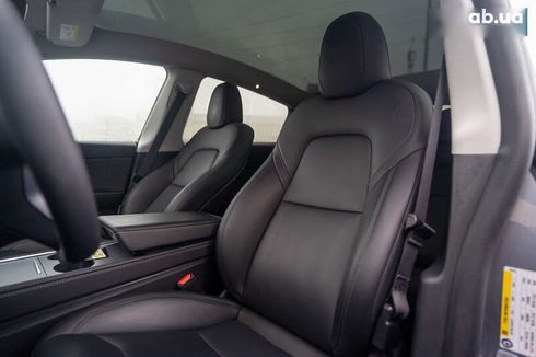 Tesla Model Y 2023 - фото 17