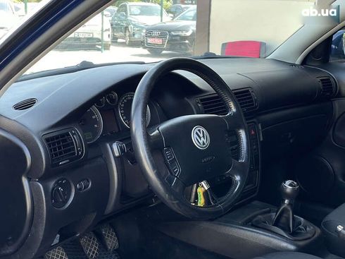 Volkswagen Passat 2003 - фото 24