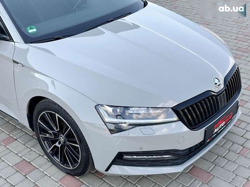 Skoda Superb 2020 - фото 11