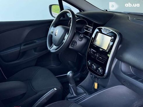 Renault Clio 2015 - фото 18