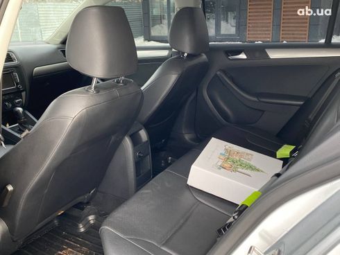 Volkswagen Jetta 2015 - фото 5