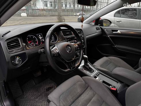 Volkswagen Golf 2019 серый - фото 17