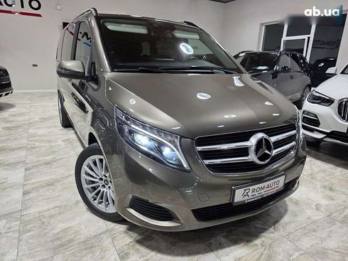 Mercedes-Benz V-Класс 2018 - фото 20