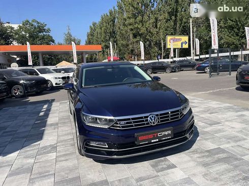 Volkswagen Passat 2018 - фото 9