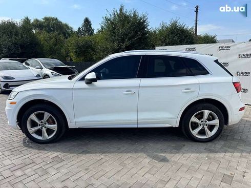 Audi Q5 2018 - фото 3