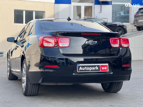 Chevrolet Malibu 2013 черный - фото 10