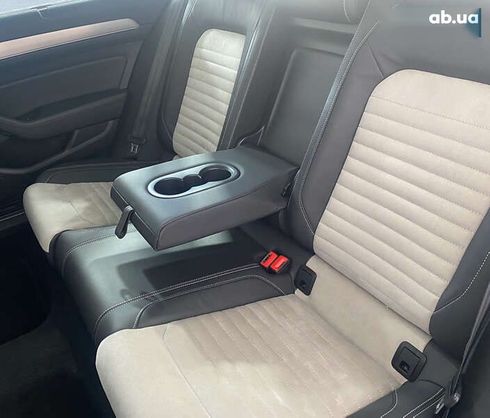 Volkswagen Passat 2019 - фото 20