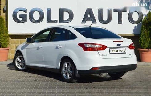 Ford Focus 2013 - фото 8