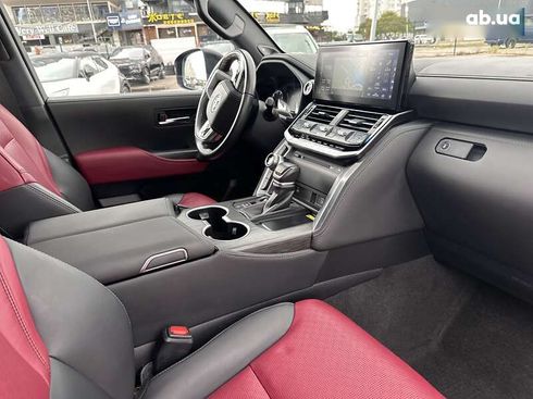 Toyota Land Cruiser 2023 - фото 10