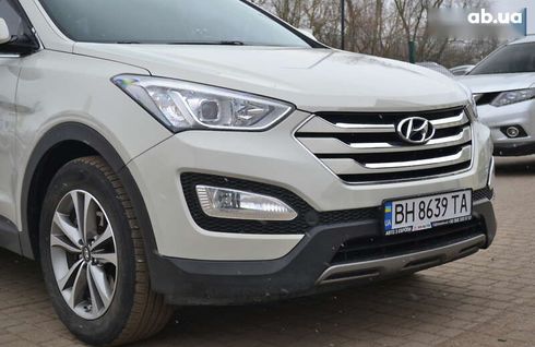 Hyundai Santa Fe 2015 - фото 8