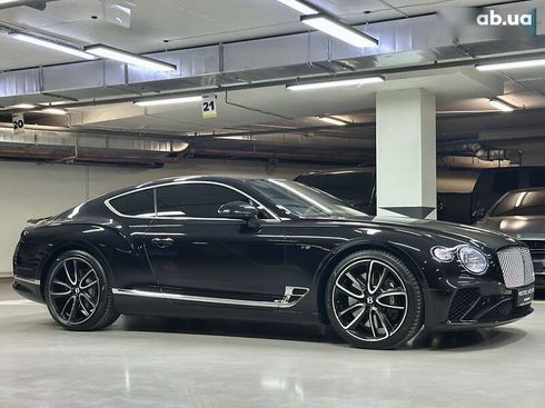 Bentley Continental GT 2020 - фото 15