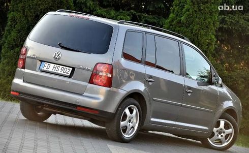 Volkswagen Touran 2007 серый - фото 8