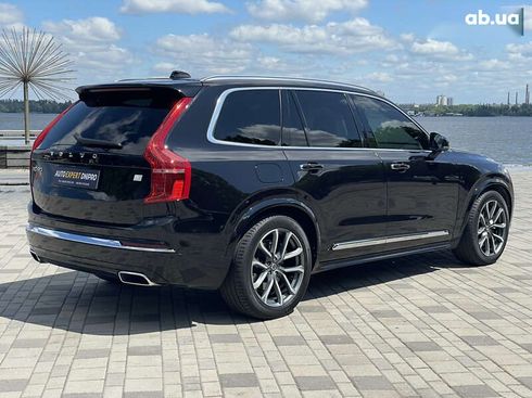 Volvo XC90 2020 - фото 15