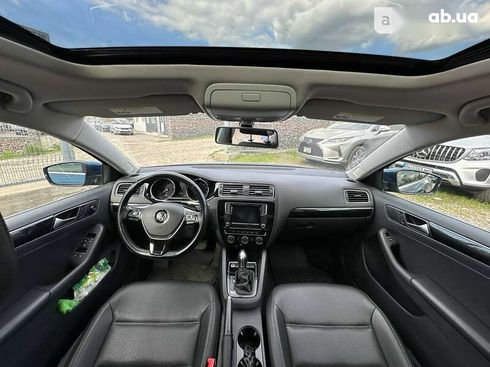 Volkswagen Jetta 2017 - фото 16