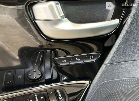 Kia Niro 2019 - фото 19