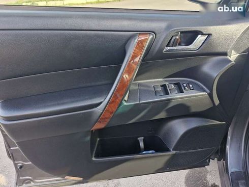 Toyota Highlander 2011 - фото 13