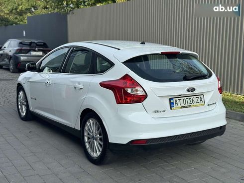 Ford Focus 2014 - фото 5