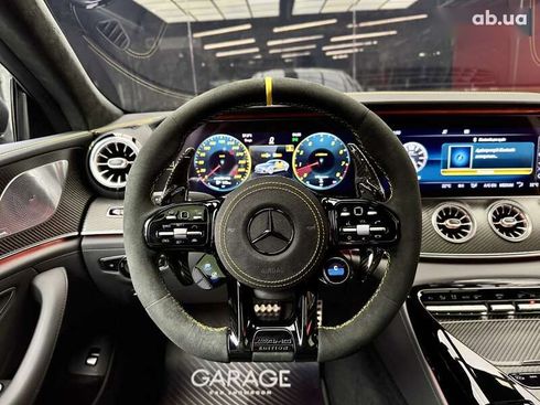 Mercedes-Benz AMG GT 4 2019 - фото 30