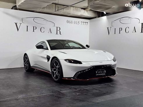 Aston Martin Vantage 2021 - фото 3
