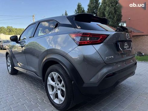 Nissan Juke 2021 - фото 16
