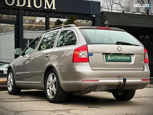 Skoda Octavia 2009 - фото 16