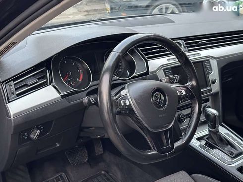 Volkswagen Passat 2016 - фото 15