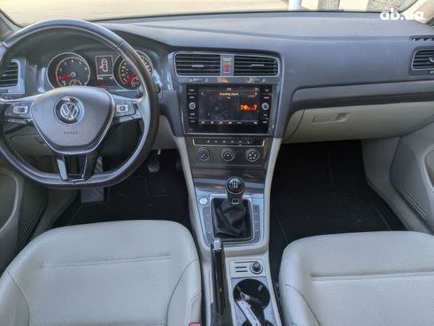 Volkswagen Golf 2018 белый - фото 7