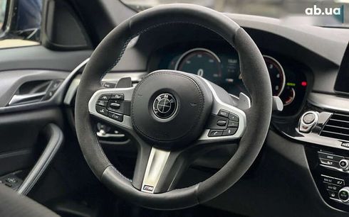 BMW 5 серия 2017 - фото 15