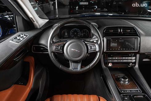 Jaguar F-Pace 2017 - фото 23
