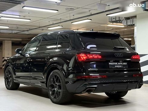 Audi Q7 2024 - фото 26