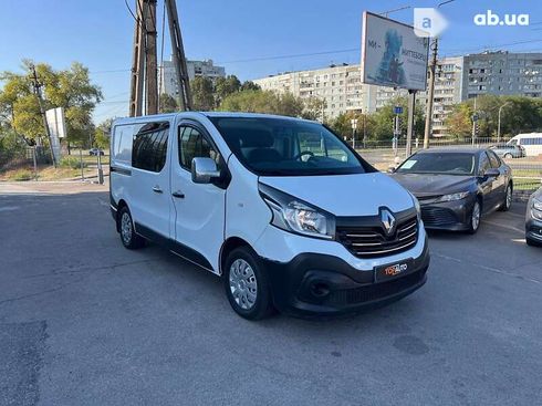 Renault Trafic 2015 - фото 3