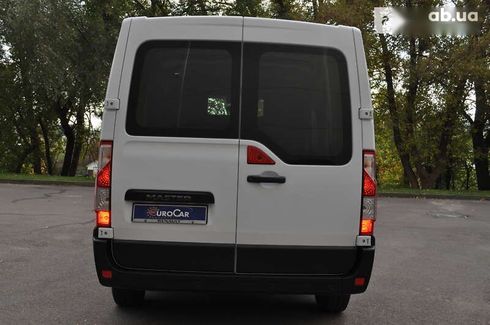 Renault Master 2020 - фото 23