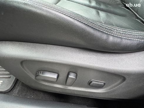 Nissan Rogue 2017 серый - фото 13