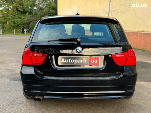 BMW 3 серия 2010 черный - фото 8