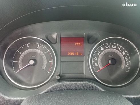 Peugeot 301 2016 - фото 15