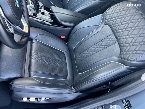 BMW 5 серия 2019 - фото 11