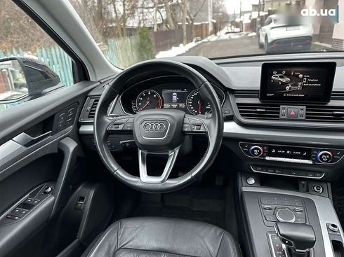 Audi Q5 2017 - фото 28