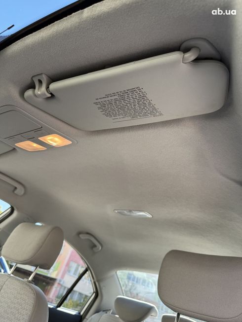 Hyundai Accent 2008 серебристый - фото 18