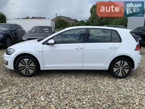 Volkswagen e-Golf 2020 - фото 6