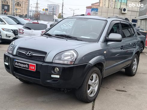 Hyundai Tucson 2012 серый - фото 2