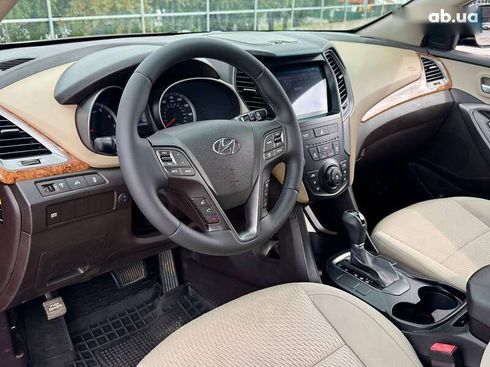 Hyundai Santa Fe 2013 - фото 17