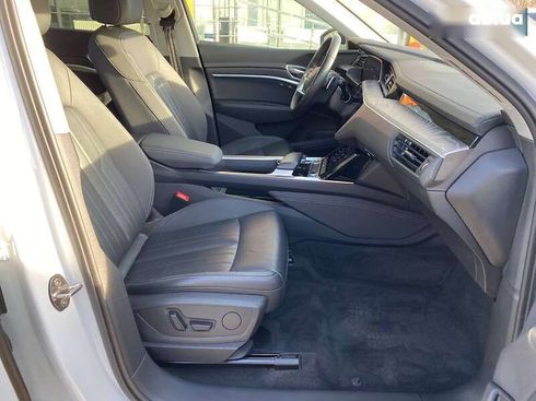 Audi E-Tron 2021 - фото 26