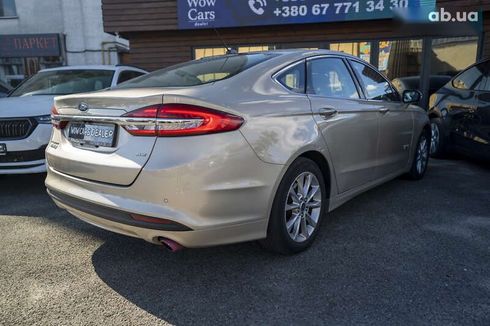 Ford Fusion 2016 - фото 14